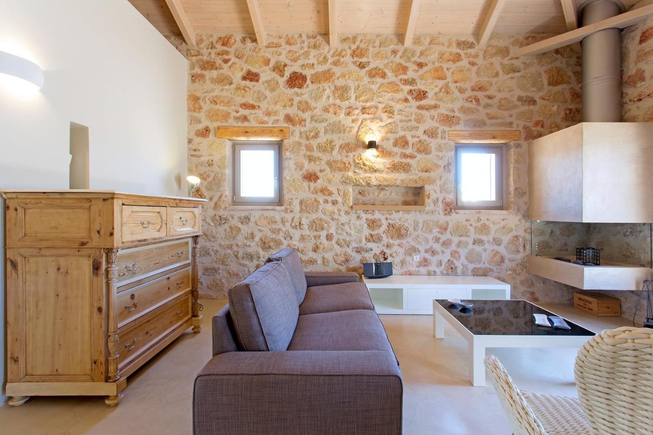 Mary'S Luxury Apartment Plytra 1 מראה חיצוני תמונה
