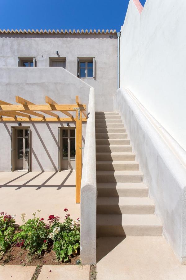 Mary'S Luxury Apartment Plytra 1 מראה חיצוני תמונה