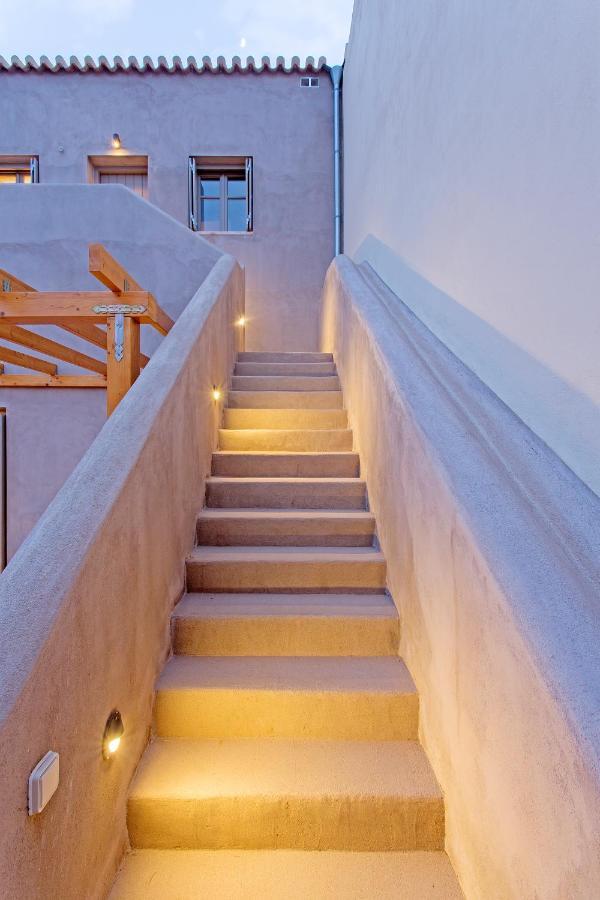 Mary'S Luxury Apartment Plytra 1 מראה חיצוני תמונה